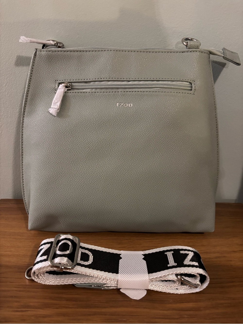 IZOD pebbled faux-leather crossbody bag detachable branded strap NWT